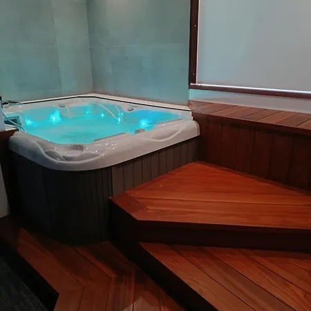 Inthemia Hotel *
